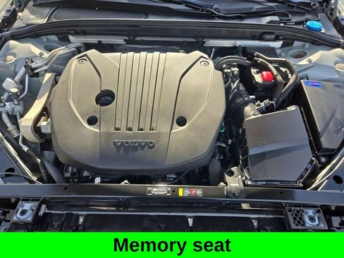 Used 2024 Volvo S60 B5 Core image 14