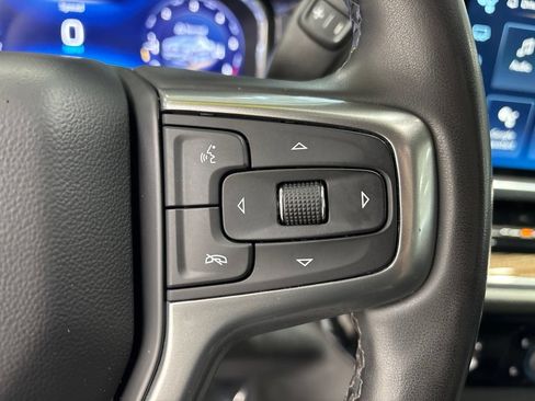 Used 2023 Chevrolet Silverado 1500 LT AWD/4WD image 14
