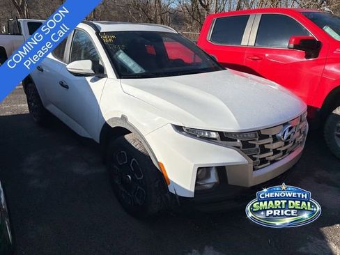 Used 2023 Hyundai Santa Cruz SEL w/ Activity Package image 2