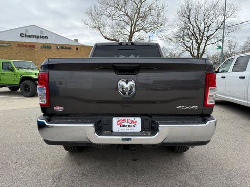 New 2024 RAM 2500 Tradesman w/ Chrome Appearance Group AWD/4WD image 4