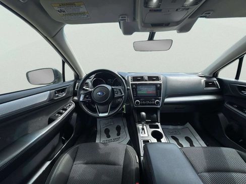 Used 2019 Subaru Outback 2.5i Premium w/ Popular Package #2 AWD/4WD image 16