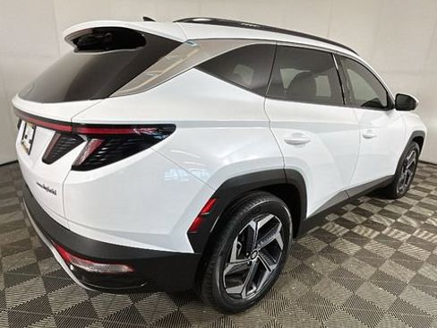 Used 2024 Hyundai Tucson Limited AWD/4WD image 3