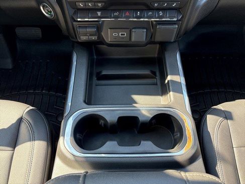 Certified 2023 Chevrolet Silverado 2500 LTZ w/ LTZ Convenience Package image 23