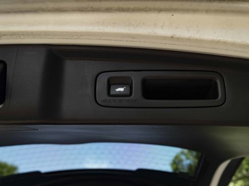 Certified 2026 Honda CR-V EX-L image 44