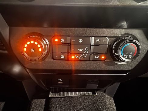 Used 2019 Ford F250 XLT AWD/4WD image 29