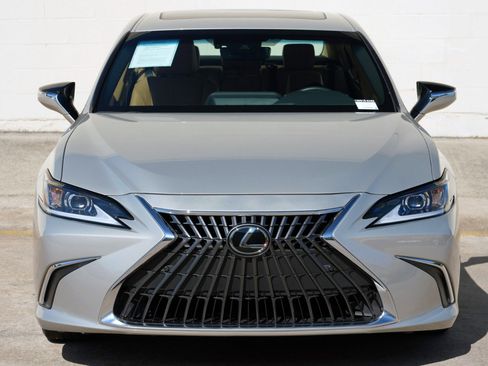 Used 2023 Lexus ES 350 w/ Premium Package FWD image 49
