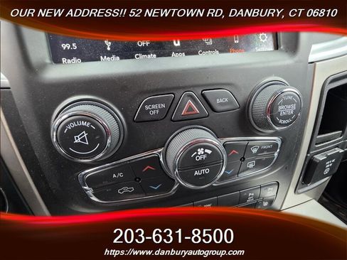 Used 2019 RAM 1500 Big Horn AWD/4WD image 16