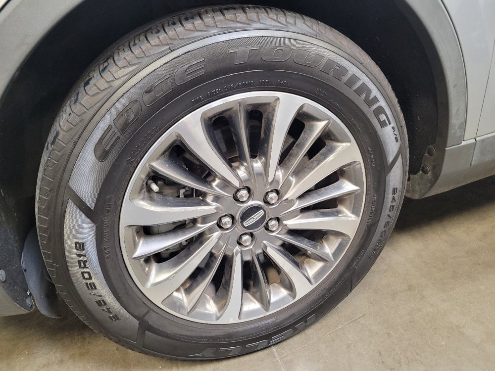 Used 2020 Lincoln Nautilus Reserve FWD image 31