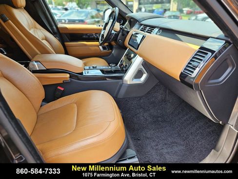 Used 2021 Land Rover Range Rover Long Wheelbase Autobiography image 11