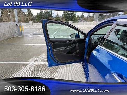 Used 2016 Chevrolet Cruze Premier image 38