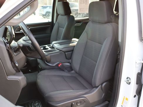 Used 2022 Chevrolet Silverado 1500 LT image 11