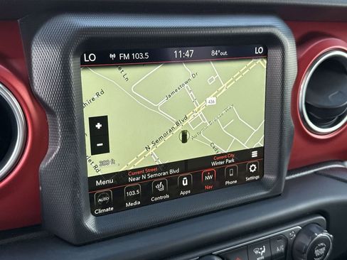 Used 2021 Jeep Wrangler Unlimited Rubicon AWD/4WD image 21