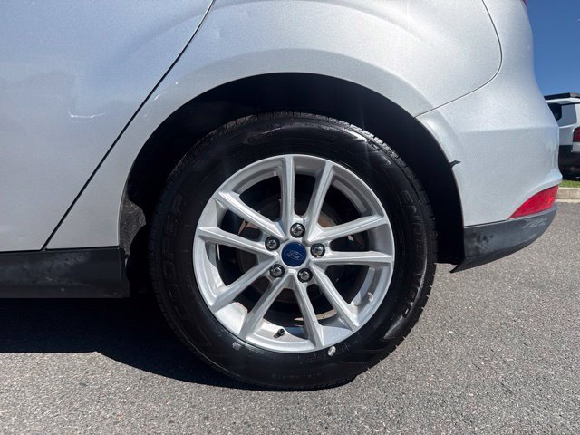 Used 2018 Ford Focus SE FWD image 8