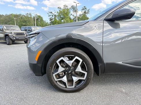 Used 2023 Hyundai Santa Cruz Limited AWD/4WD image 13