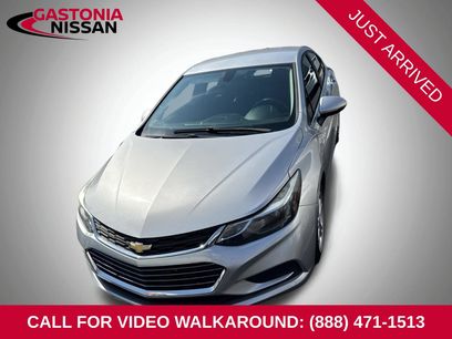Used 2017 Chevrolet Cruze LT
