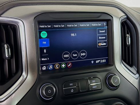 Used 2019 Chevrolet Silverado 1500 LT Trail Boss AWD/4WD image 16