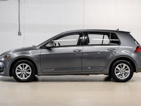 Used 2015 Volkswagen Golf S FWD image 11