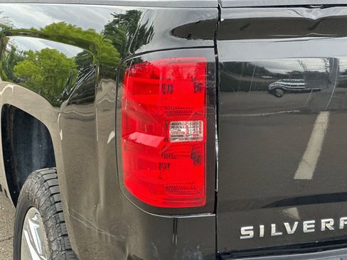 Used 2017 Chevrolet Silverado 1500 Custom w/ LPO, Street Package image 42