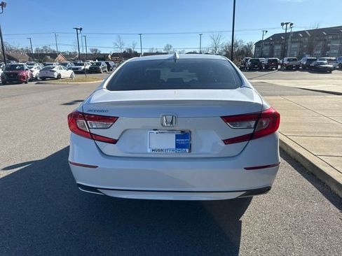 Used 2019 Honda Accord LX image 3