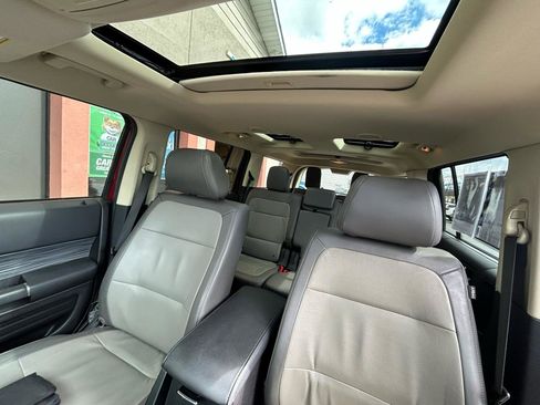 Used 2016 Ford Flex SEL w/ Equipment Group 202A image 16
