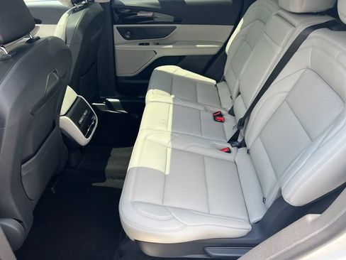 New 2026 Lincoln Nautilus Reserve AWD/4WD image 22