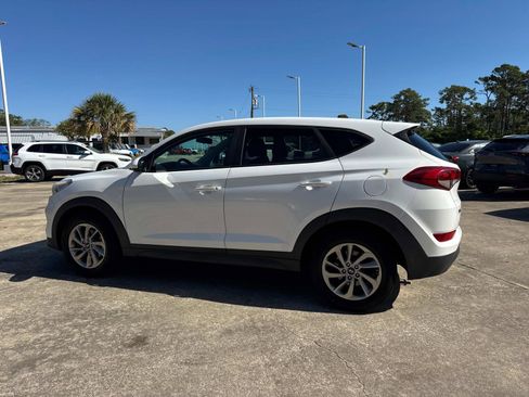 Used 2018 Hyundai Tucson SE AWD/4WD image 5