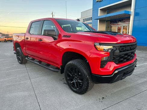 New 2026 Chevrolet Silverado 1500 Custom Trail Boss w/ Turbomax Blackout Package AWD/4WD image 1