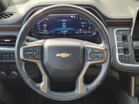 Used 2023 Chevrolet Suburban High Country AWD/4WD image 28