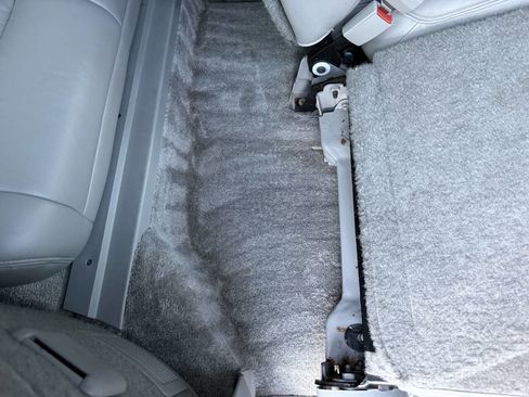 Used 1994 Chevrolet Suburban 4WD image 69