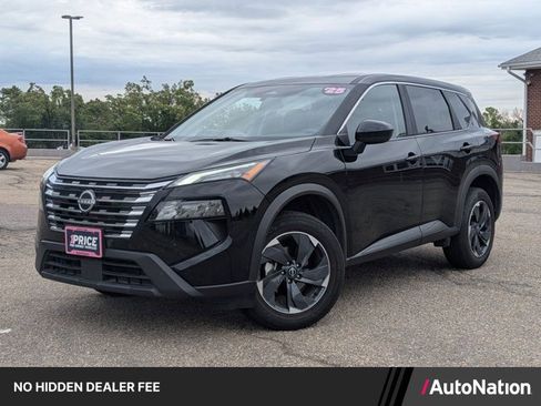 Used 2025 Nissan Rogue SV AWD/4WD image 1