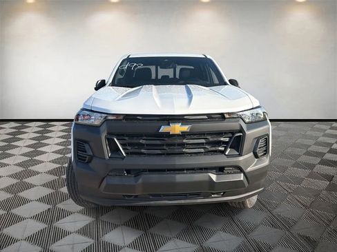 New 2026 Chevrolet Colorado W/T image 2