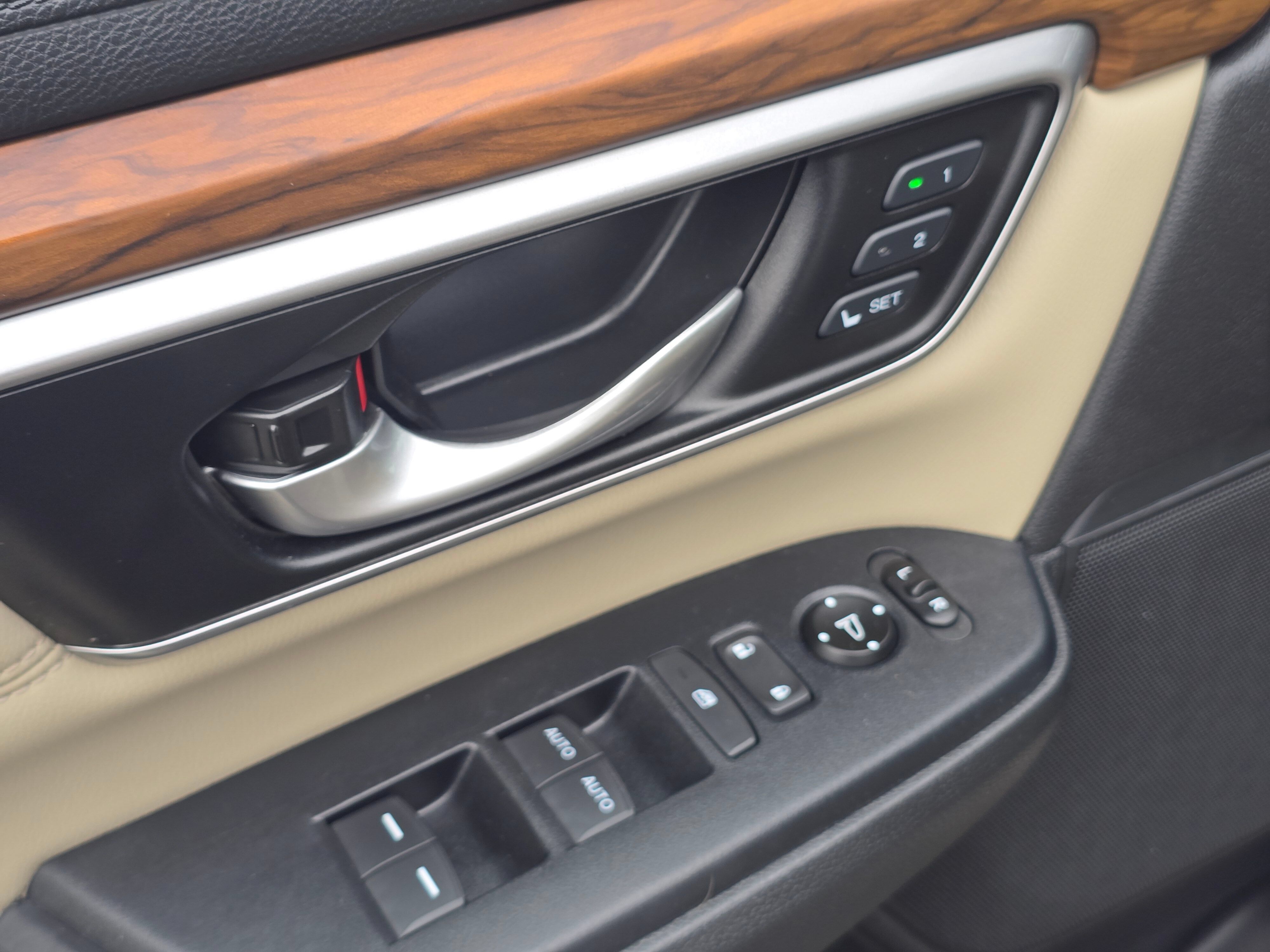 Used 2019 Honda CR-V EX-L image 24