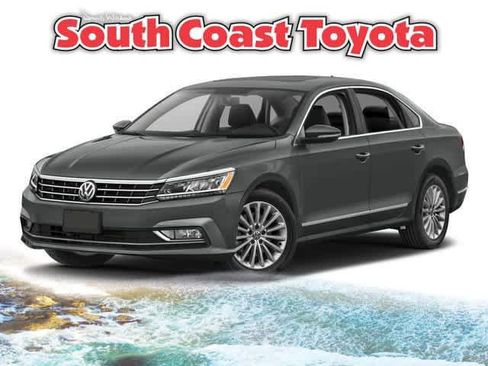 Used 2017 Volkswagen Passat 1.8T SE image 1