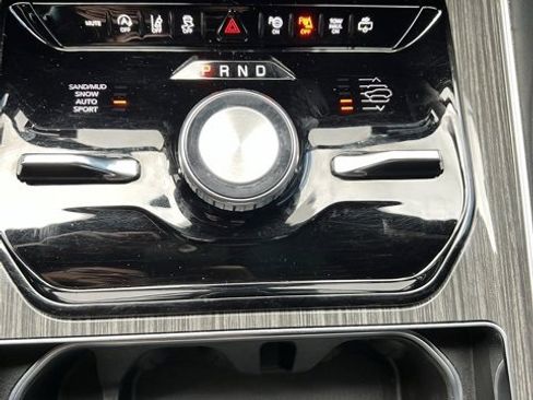 Used 2022 Jeep Wagoneer Series II w/ Convenience Group I image 38