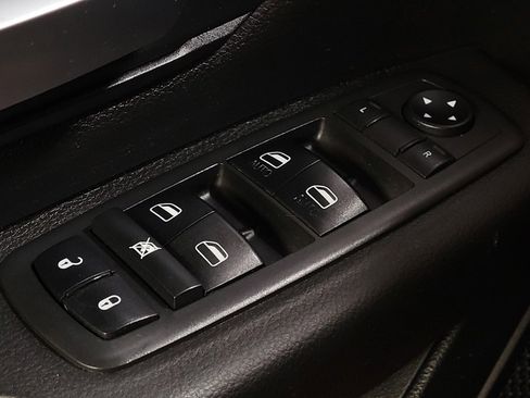 Used 2019 RAM 1500 Tradesman image 27