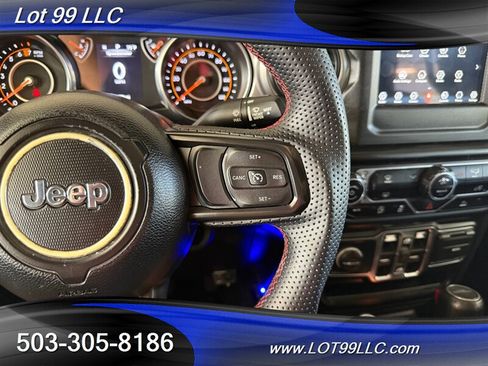 Used 2022 Jeep Gladiator Sport AWD/4WD image 34