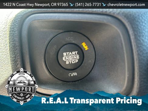 Used 2024 Jeep Wrangler Unlimited AWD/4WD image 18