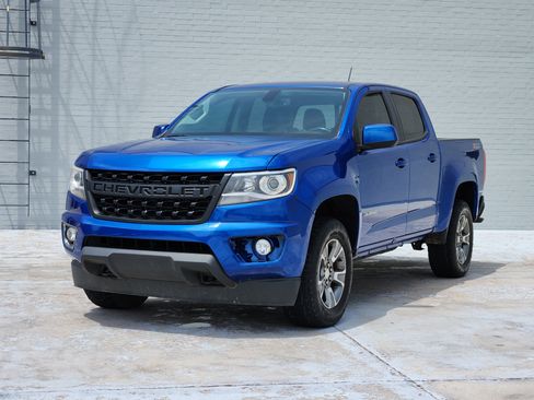 Used 2020 Chevrolet Colorado Z71 AWD/4WD image 5