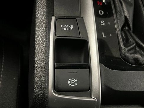 Used 2019 Honda Civic LX image 11