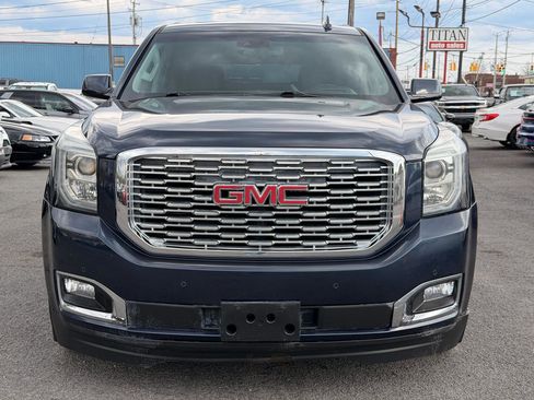 Used 2019 GMC Yukon Denali w/ Denali Ultimate Package image 2