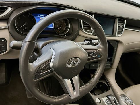 Used 2023 INFINITI QX50 Luxe image 18