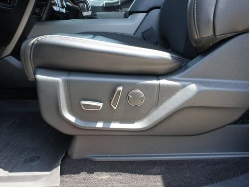 Used 2020 Ford F150 Raptor w/ Equipment Group 802A Luxury AWD/4WD image 20