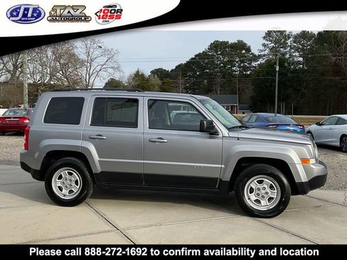 Used 2016 Jeep Patriot Sport w/ Power Value Group image 7