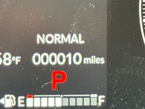 New 2026 Honda HR-V EX-L image 18