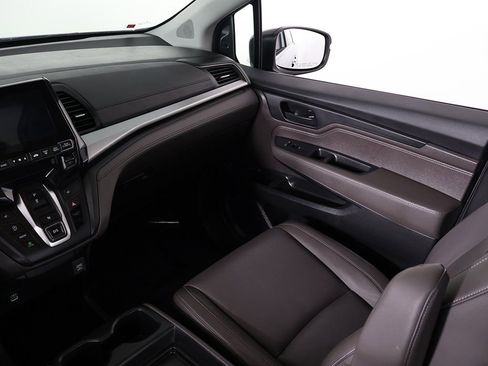 Used 2023 Honda Odyssey EX-L image 46