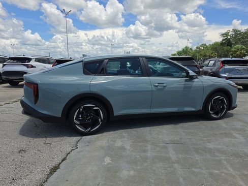 New 2026 Kia K4 EX FWD image 9