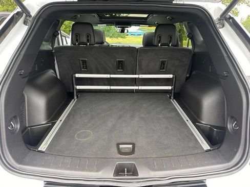 Used 2019 Chevrolet Blazer RS w/ Sun and Wheels Package AWD/4WD image 12