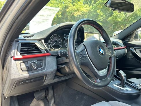 Used 2012 BMW 328i Sedan RWD image 8