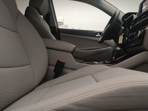Used 2021 Hyundai Tucson SE FWD image 21