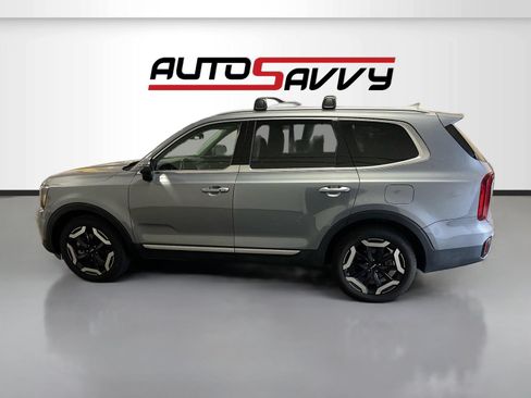 Used 2025 Kia Telluride S AWD/4WD image 4